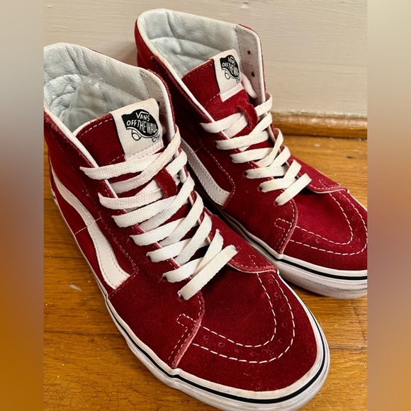 Vans Women’s SK8-HI Towny Port Red Suede Skater Sneakers - Picture 3 of 12